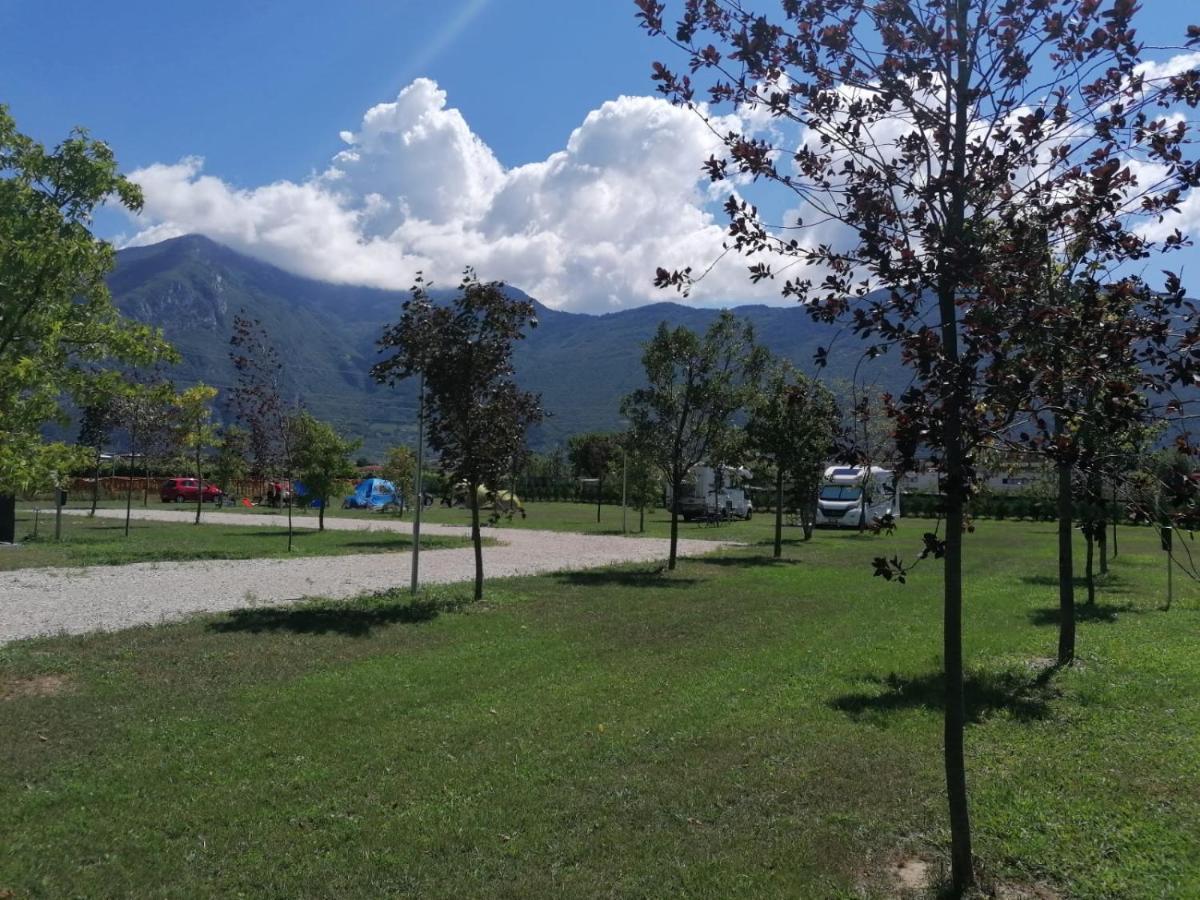 Agritur Arcosole B&B Camping Exterior foto